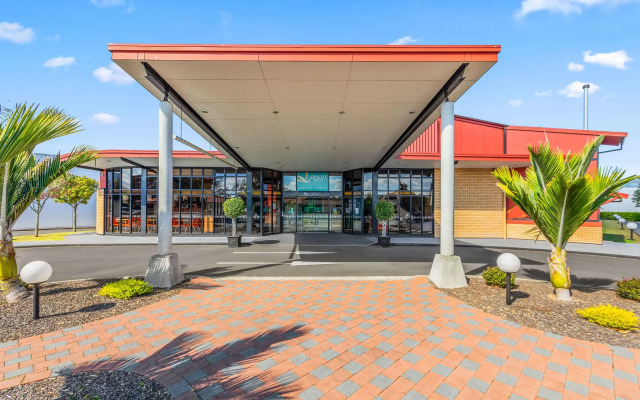 Quality Hotel Lincoln Green