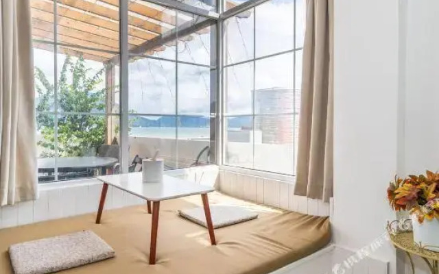 Rive Gauche Hostel