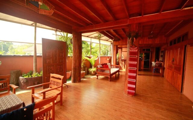 Friend's House Chiang Mai