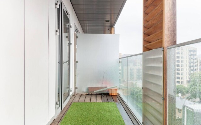 Immaculate 1-bed Apartment in London - Mydas Place