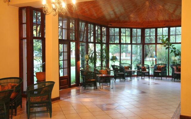 Bronte Hotel