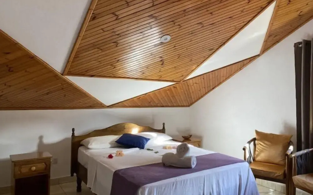La Source Self Catering