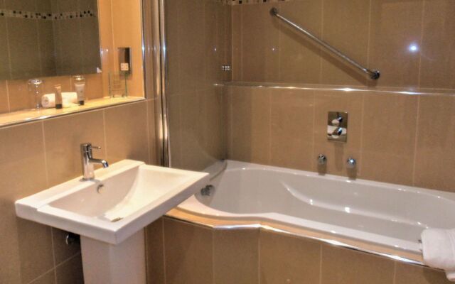 Hollies Hotel