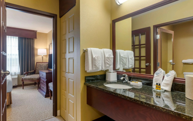 Best Western Plus Grand-Sault Hotel & Suites