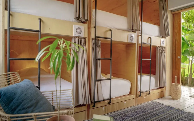 Kultur Umalas Hostel - Adults Only