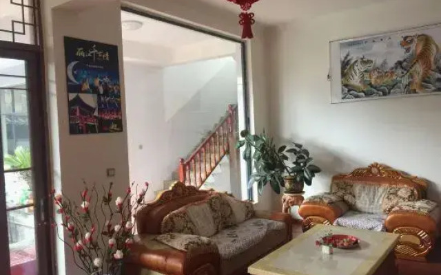 Lijiang guest to porch inn