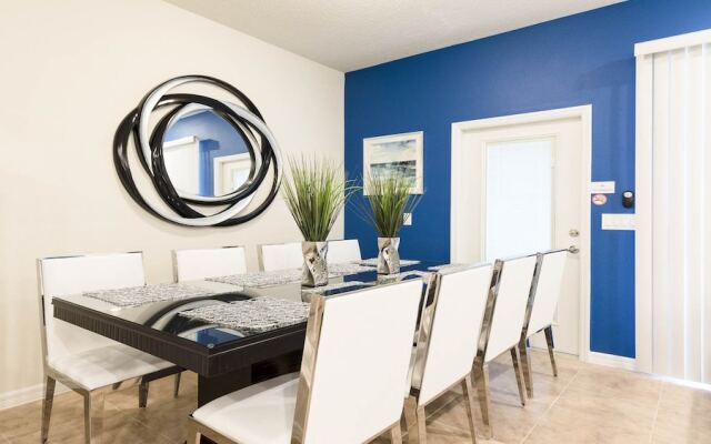 Solterra Townhome With Pool 4651