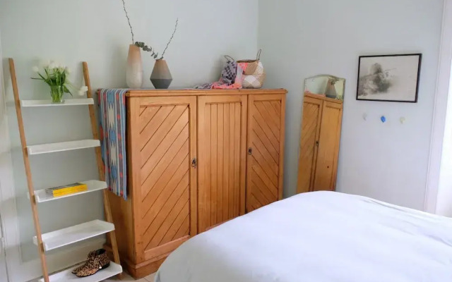 Scandi-style 1 Bedroom City Centre Apartment