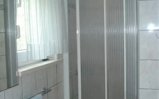 Kate - 20m From the Beach - A2