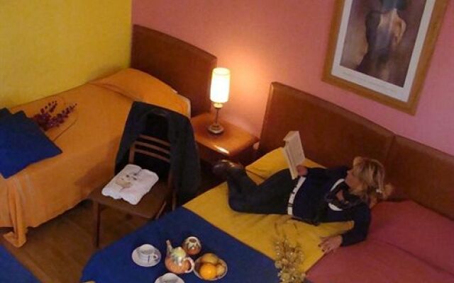 Faro Easy Sleep - Hostel