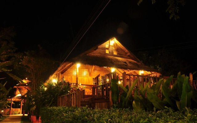Vieng Tara Villa