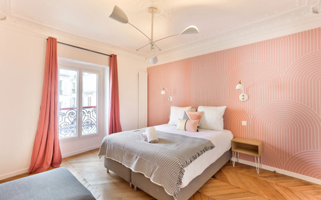 99 - Urban Fabulous 6 Bedrooms