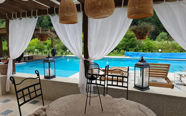 Hotel Koliba na Grzi