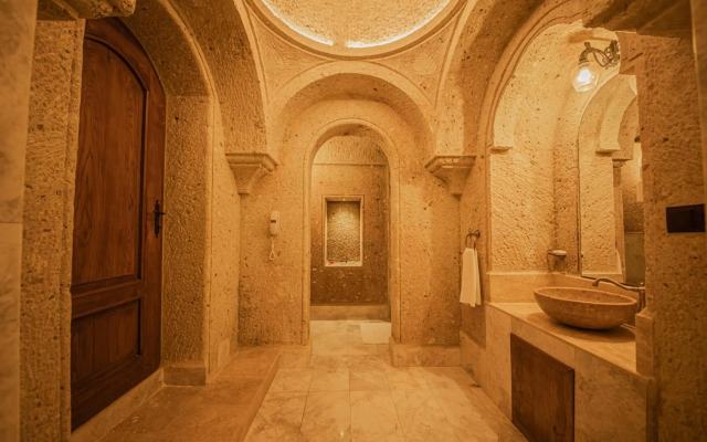 Kemerhan Hotel & Cave Suites