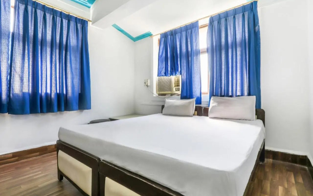 Hotel Priti International