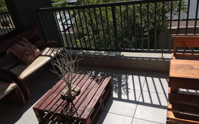 Pool-bbq-3br-2baths-parking-safe-family-friendly