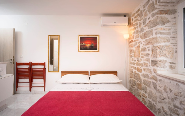 Apartments Lotti 2