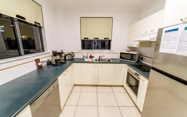 Coolum Beach Resort