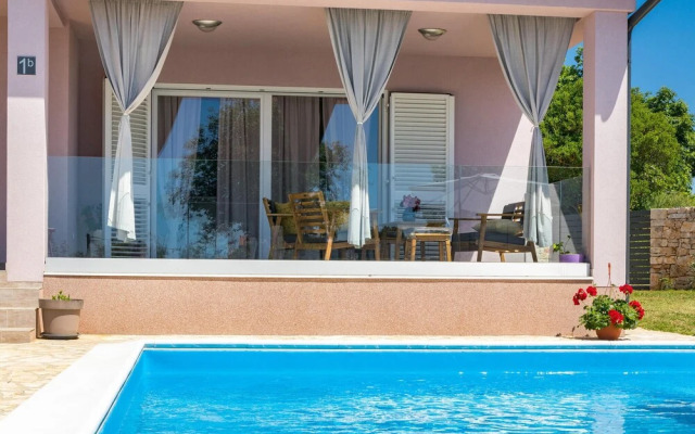 Nice Home in Vodnjan With Wifi and 2 Bedrooms