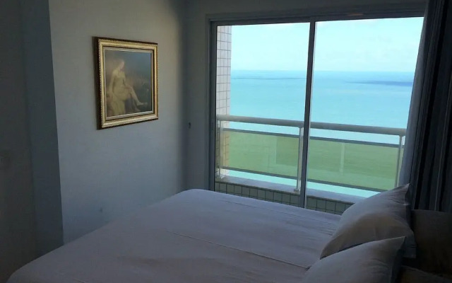 Apartamento Meireles Beira Mar