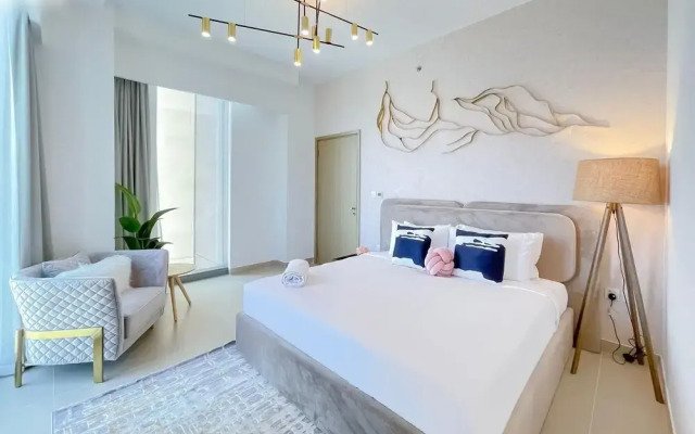 Lux 2 BR Apt With Bluewaters View