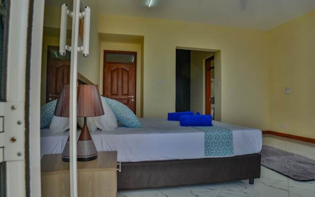 The Kingsley Apartment -Nyali