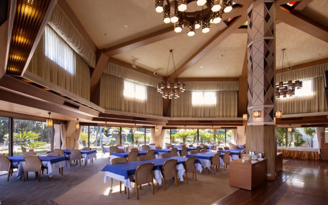 Izukogen Wanwan Paradise Hotel & Cottage