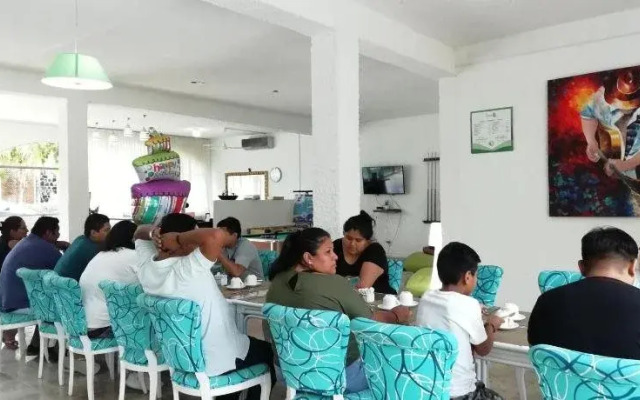 All Inclusive Bed & Beach & Fun Cancun