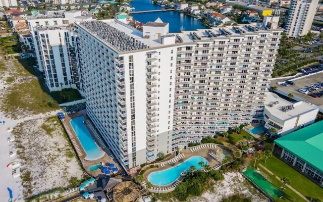Pelican Beach 2009 1 Bedroom Condo