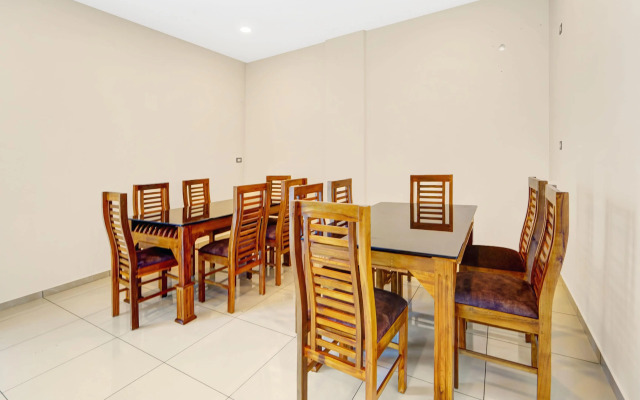 Townhouse Trivandrum Padmanabhaswamy Temple Formerly Rezt N Relaz Inn