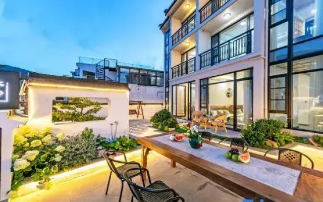 Zhujiajian Muxu Homestay (Dongsha Xiaowu Shitang Branch)