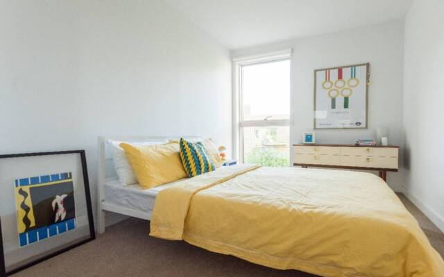 Bright 2 Bedroom Flat By Elephant And Castle