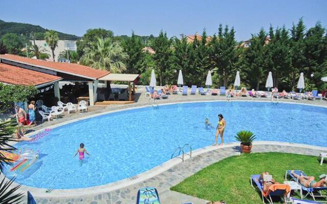 Eleni Apartments