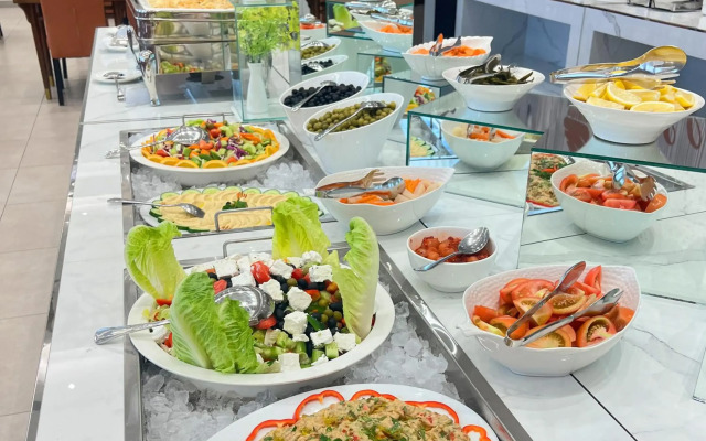 Rozana Hotel