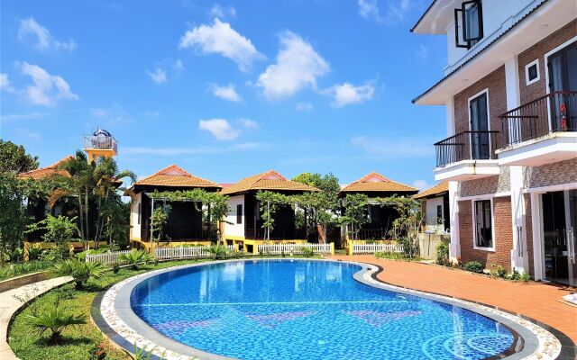 Hung Vuong Resort