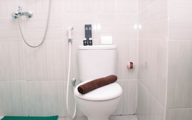 Comfortable Design Studio Room At Vasanta Innopark Apartment