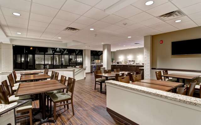 Best Western London Airport Inn & Suites