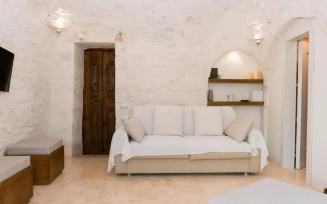 Luxury Trulli Terrarossa With Pool