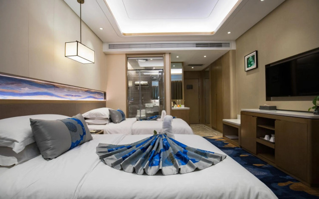 Kunming Golden Spring Hotel