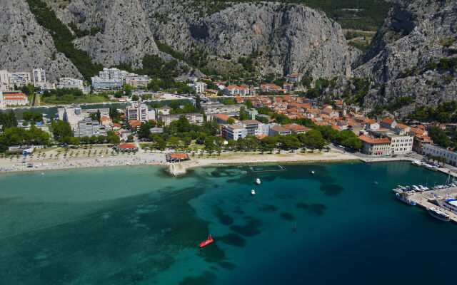 Hotel Plaza Omis