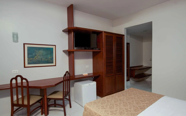 Bristol Exceler Plaza Hotel