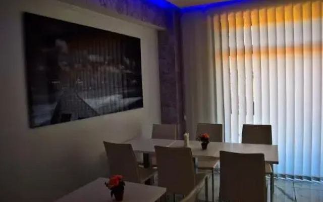 Tiburtina Hotel Holiday