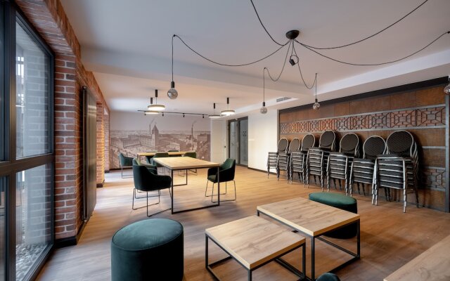 Bright & Peaceful Apartment by Renters