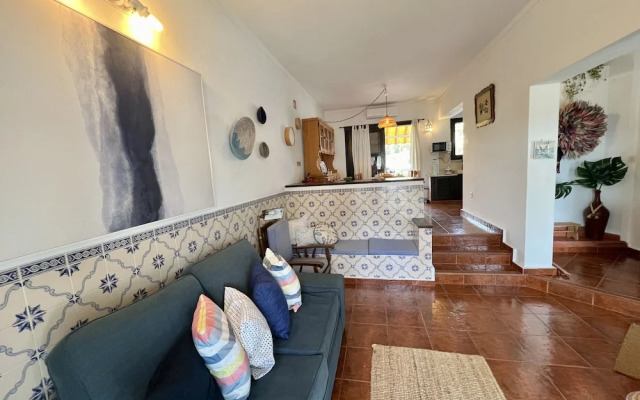 Tavira Traditional Villa by Homing