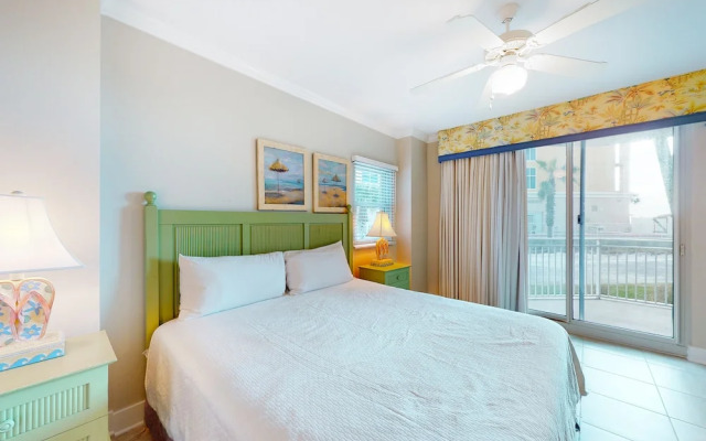 Waterscape Condominiums