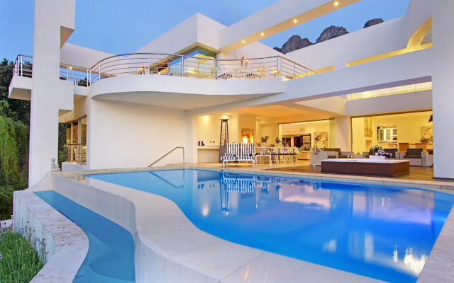 Hollywood Mansion & Spa Camps Bay