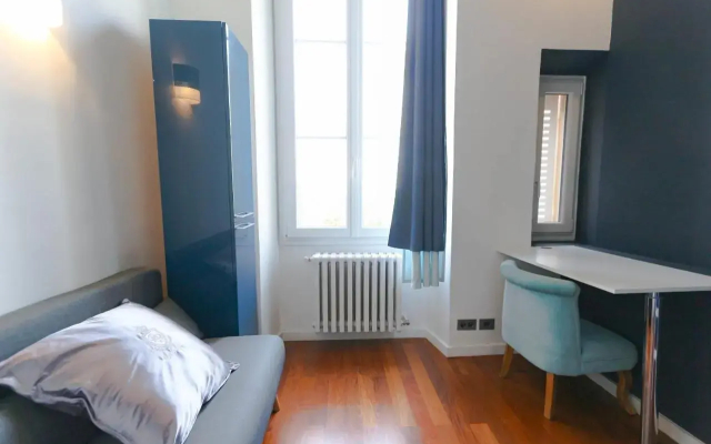 Modern apartment with 3 bedrooms balcony communal garden and AC- Benakey - Apartment in Cannes - Photo 4