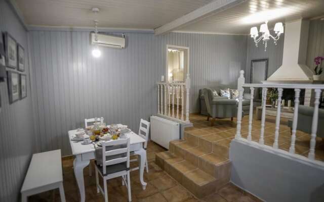 Liostasi Maison Provençale