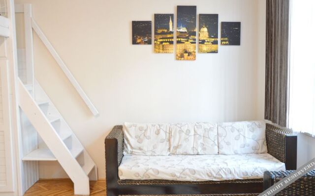 RBNB Apartments - Inner City III.