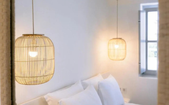 Mr and Mrs White Paros Suites and more